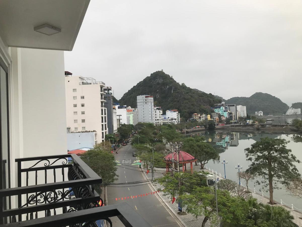 Sea Balcony Hotel Dong Khe Sau Buitenkant foto