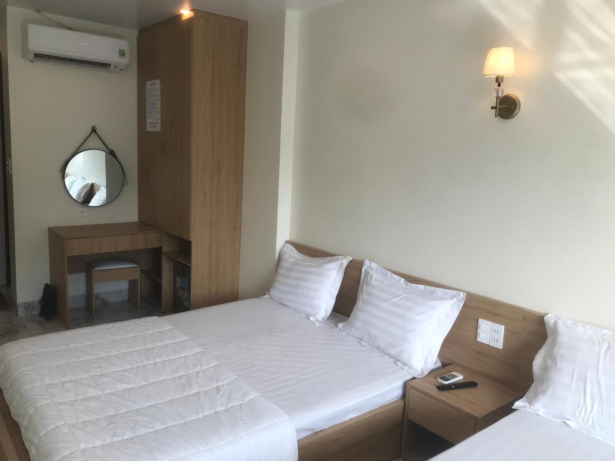 Sea Balcony Hotel Dong Khe Sau Buitenkant foto