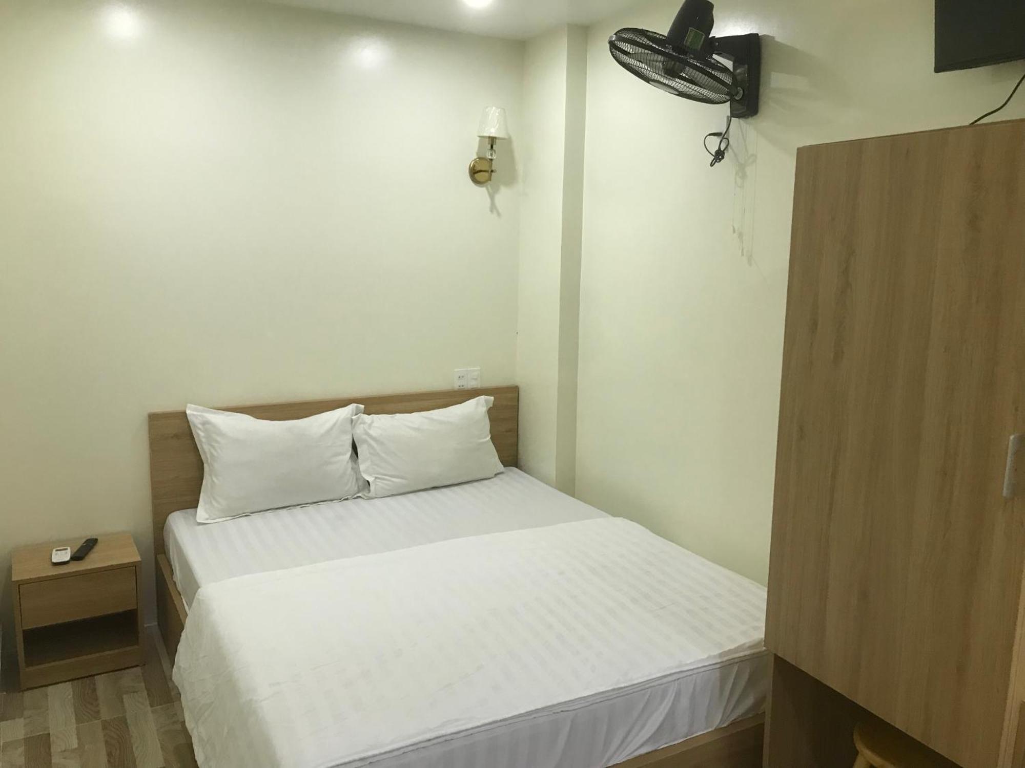 Sea Balcony Hotel Dong Khe Sau Buitenkant foto