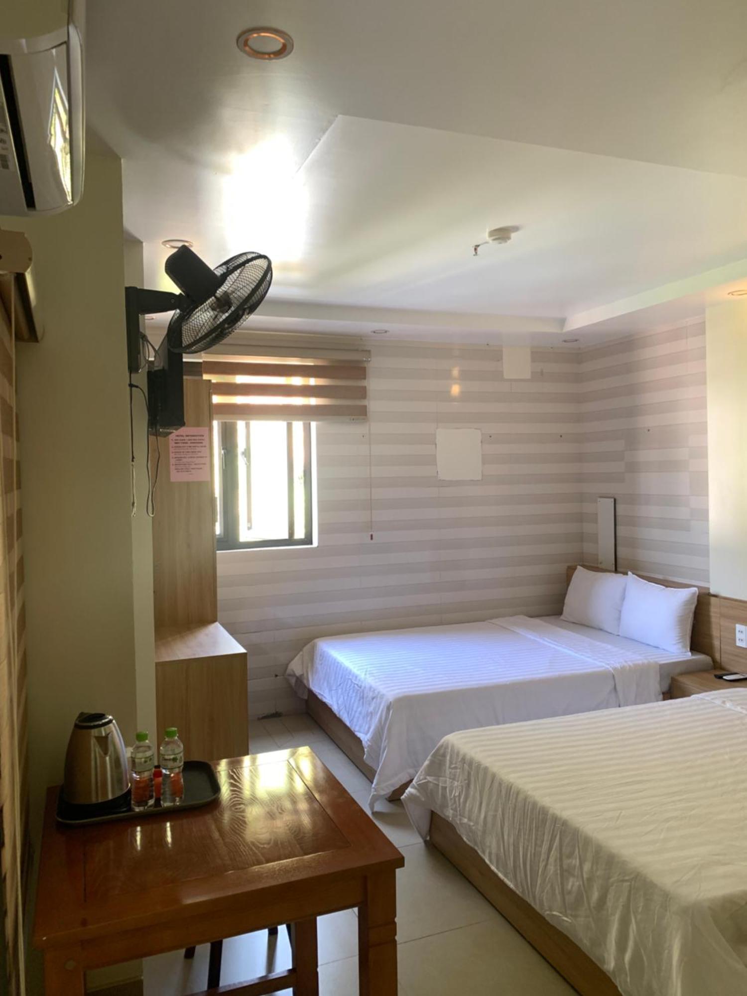 Sea Balcony Hotel Dong Khe Sau Buitenkant foto