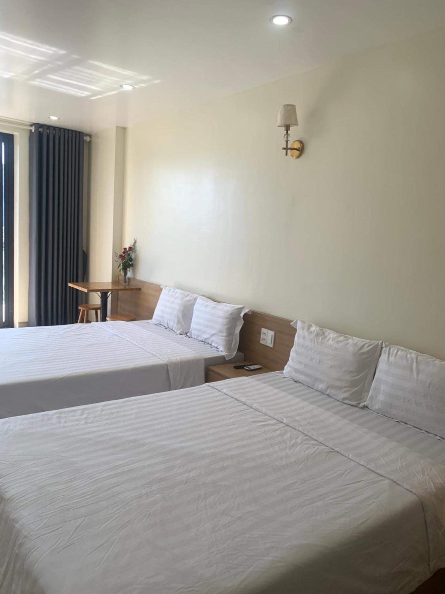 Sea Balcony Hotel Dong Khe Sau Buitenkant foto
